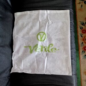3/$10 🌟 NEW Verde White and Green Dust Bag